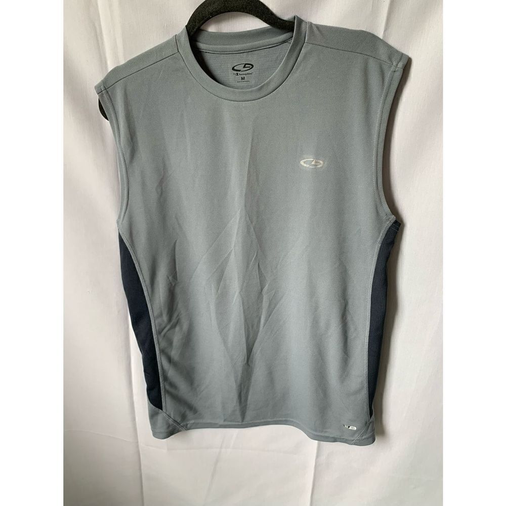 Champion sleeveless under armor Medium